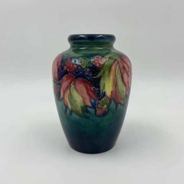 moorcroft pottery William Moorcroft small berry design