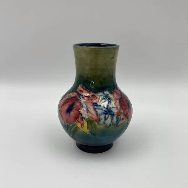 pottery moorcroft william collectors vase