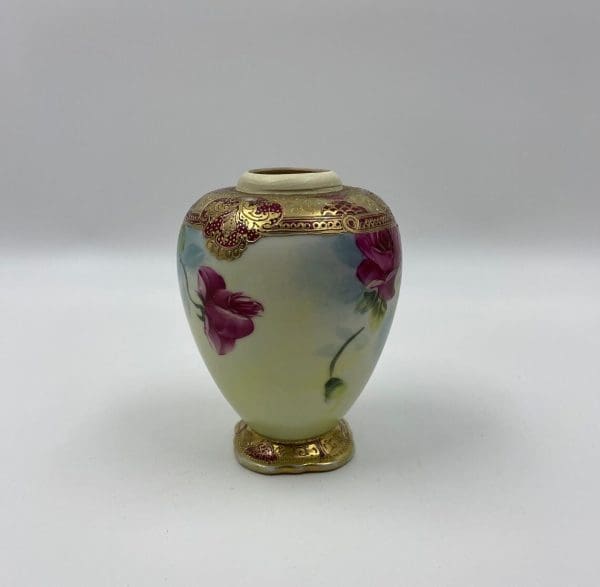 hand painted nippon vase back