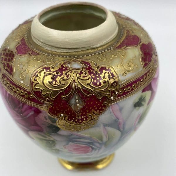 hand painted nippon vase rim