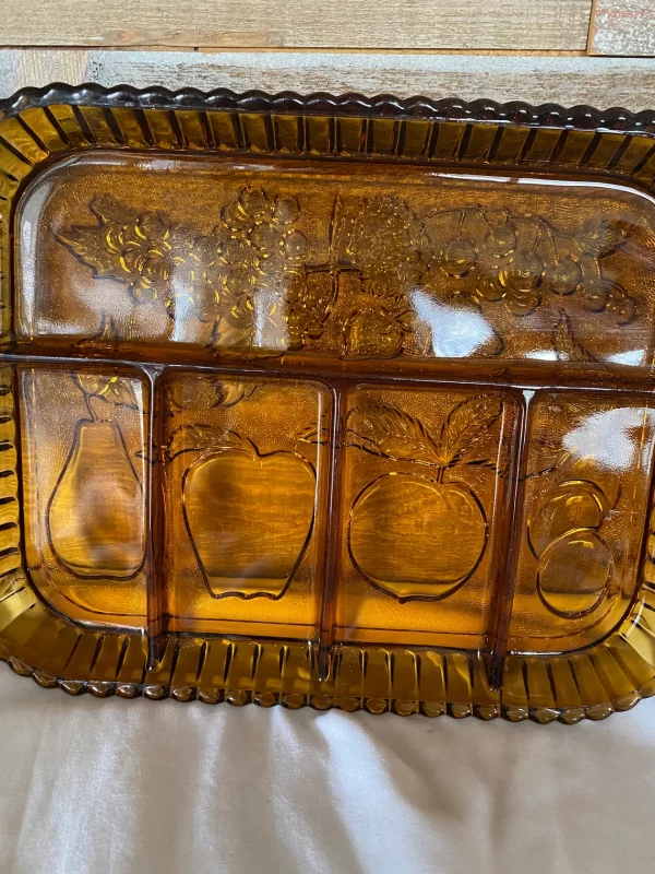 amber glass tray center