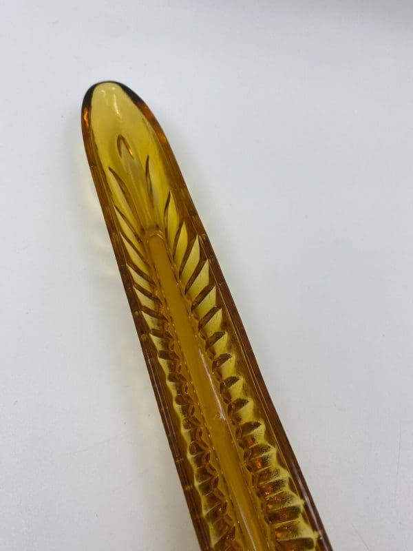 olive serving tray amber glass other end