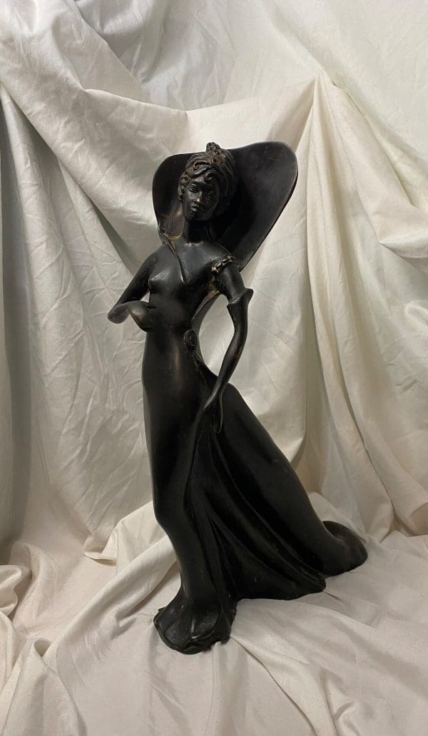 Art Nouveau Sculpture dancing lady front front view