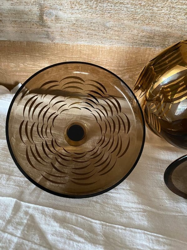 amber candy dish with lid inside of lid