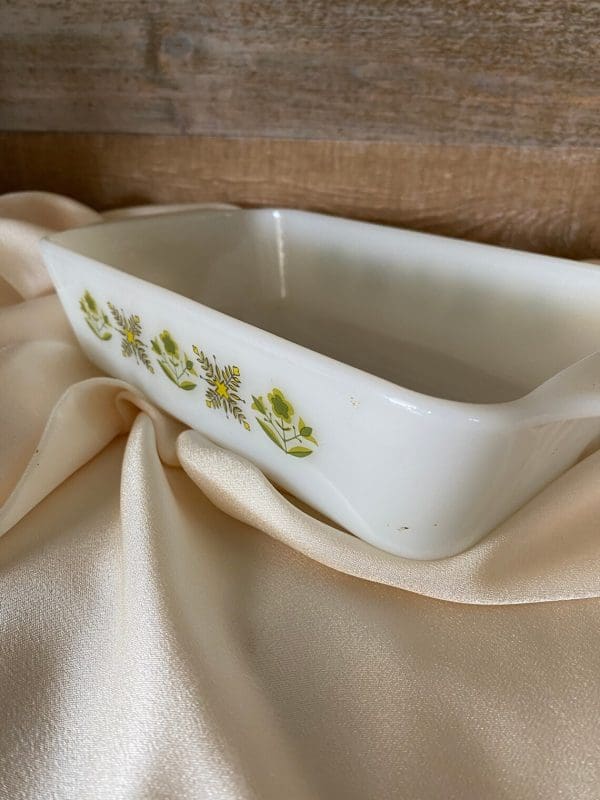 Fire King meadow green casserole dish Anchor Hocking close end