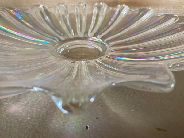 clear carnival glass bowl edge