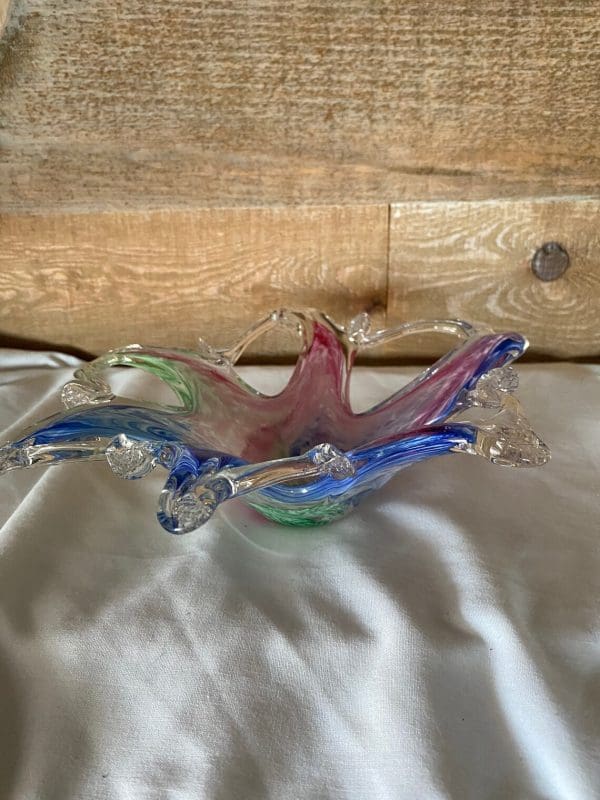 hand blown glass bowl side