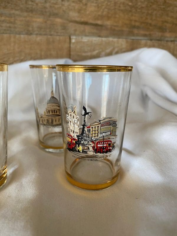 London landmark drink glasses detail design on each