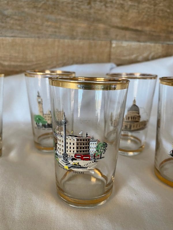 London landmark drink glasses gold trim