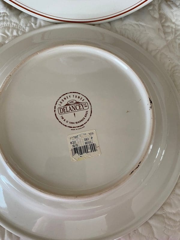 bugs bunny plate back with original sticker