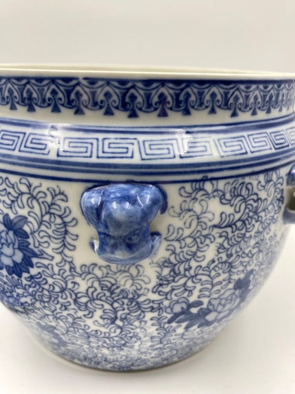 Chinoiserie ginger jar blue and white