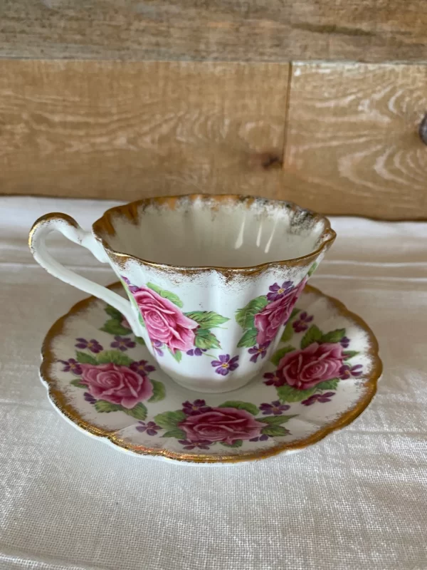 Gladstone bone china tea cup handle left