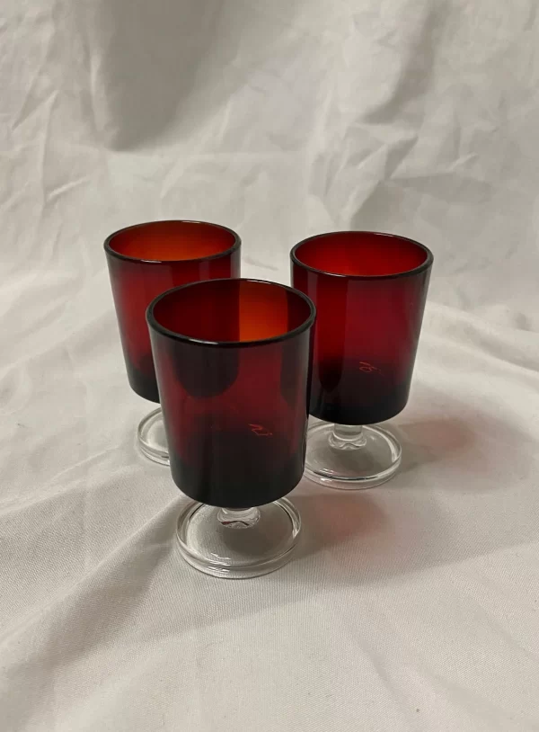 vintage Luminarc Arcoroc red shot glasses