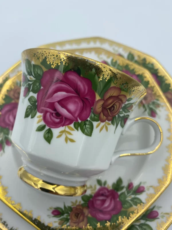 Winterling Bavaria Germany tea cup and saucer rose heavy gold close tea cup