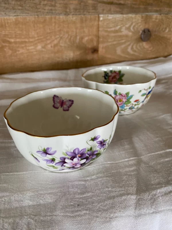 Aynsley Pembroke bowl and Aynsley Wild Violets bowl floral designs