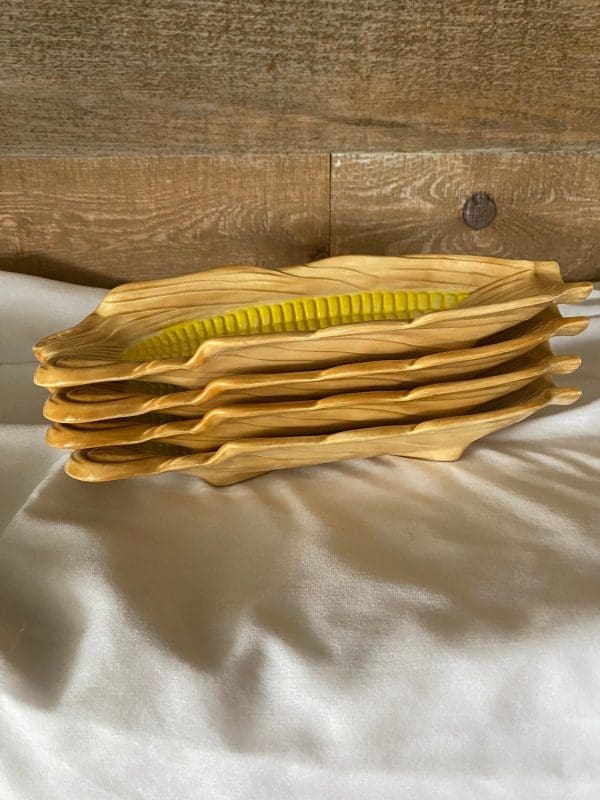 vintage corn on the cob dishes corn cob shape set of four