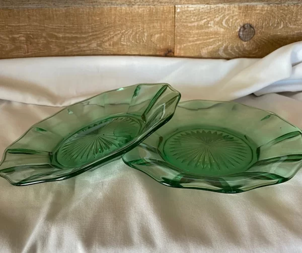 Fostoria uranium glass side plates