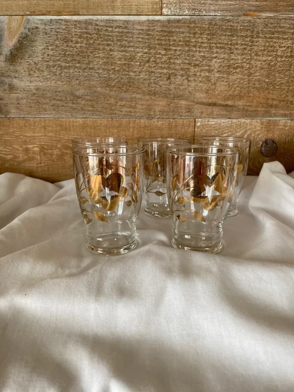 vintage juice glasses gold flower design