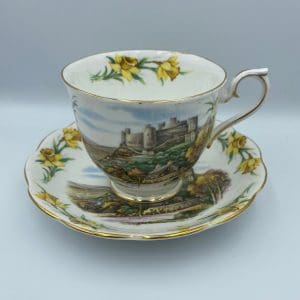 British song tea cup Royal Albert right side