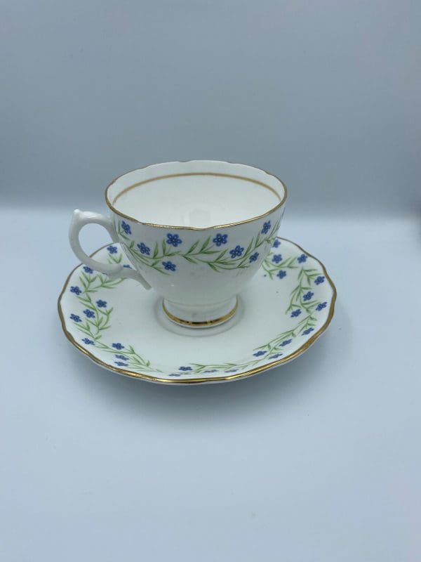 forget me not tea cup Royal Vale left side